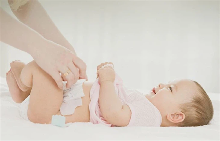 Liustiku akrüülhape 79-10-7